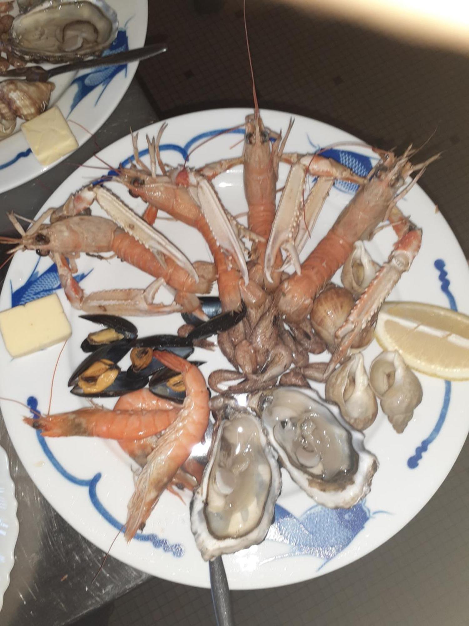 Hotel Auberge De La Bonde Logis ลองเฌส์ ภายนอก รูปภาพ